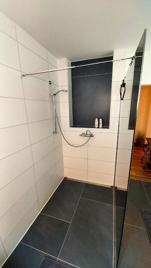 Select-Home 2 - Netflix - Kaffee&Tee - Parkplatz - Viele Extras Bruck in der Oberpfalz Exterior photo